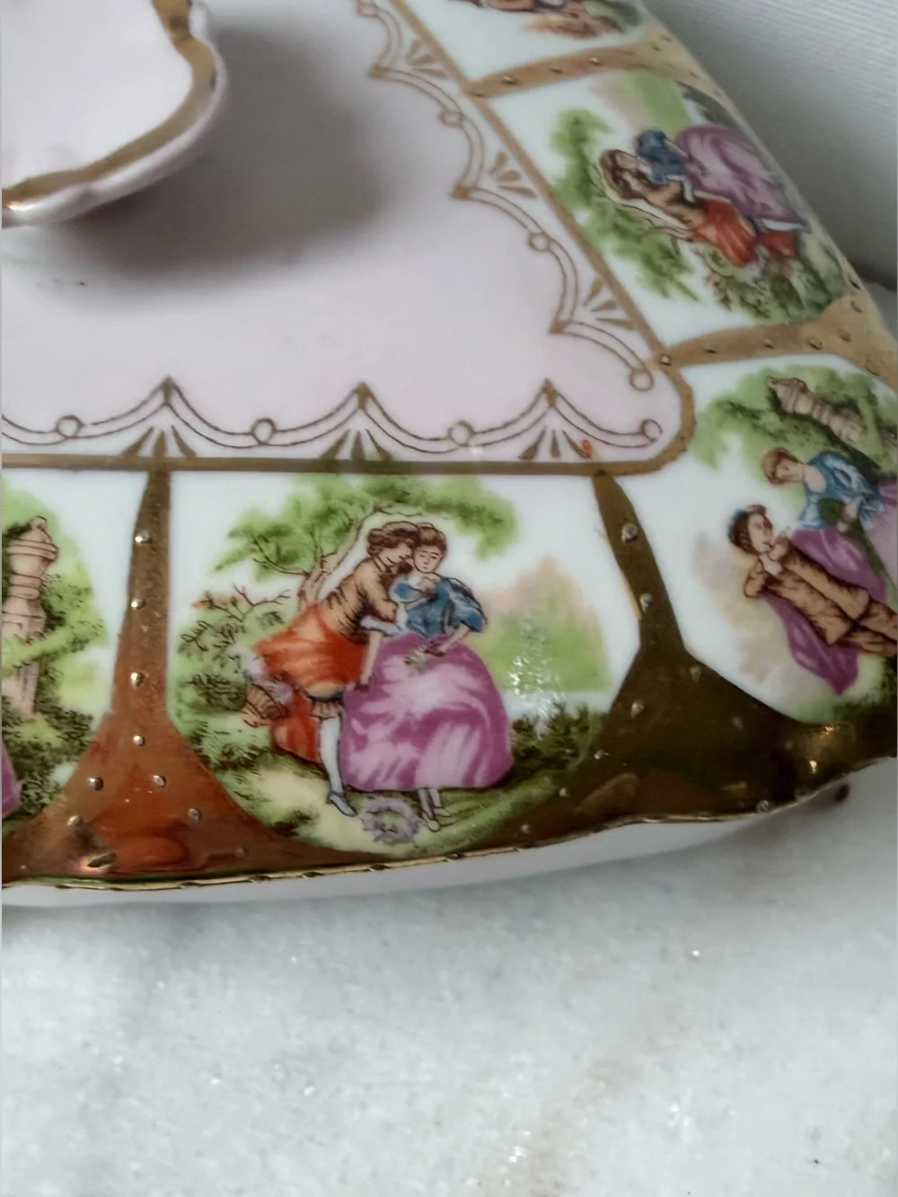 Ornate Footed Porcelain Box with Love Scenes